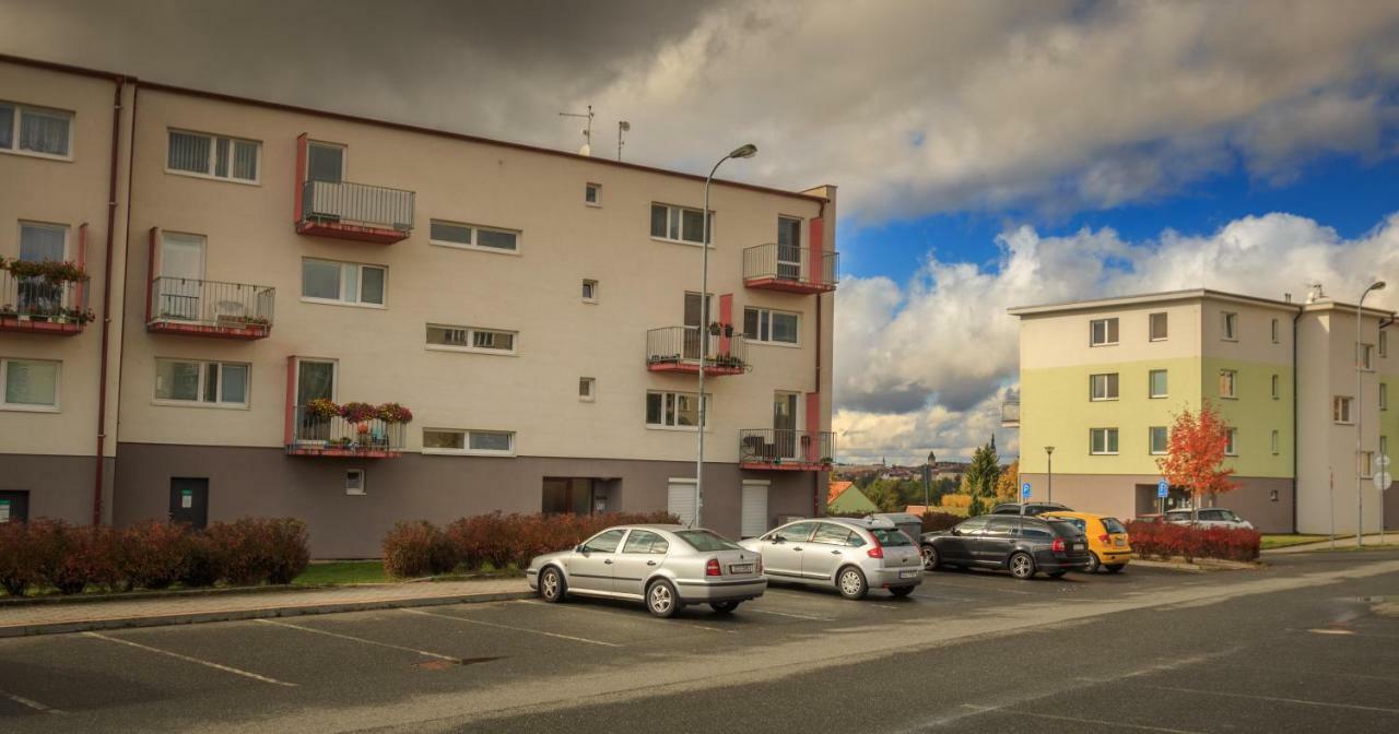Luxurious, Lovely And Romantic Apartment In ターボル エクステリア 写真