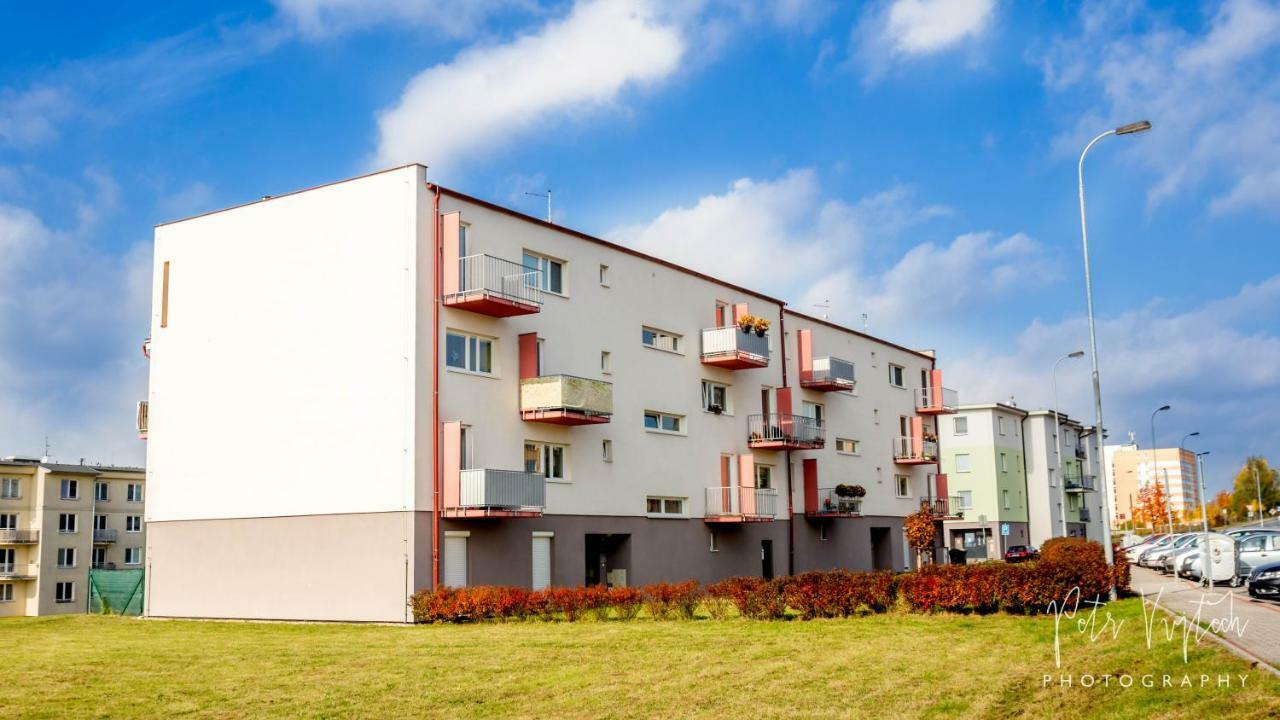 Luxurious, Lovely And Romantic Apartment In ターボル エクステリア 写真